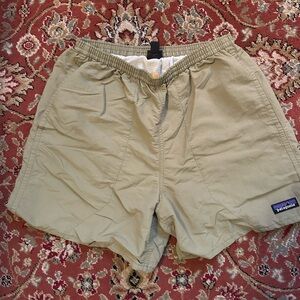 Green patagonia baggies Shorts